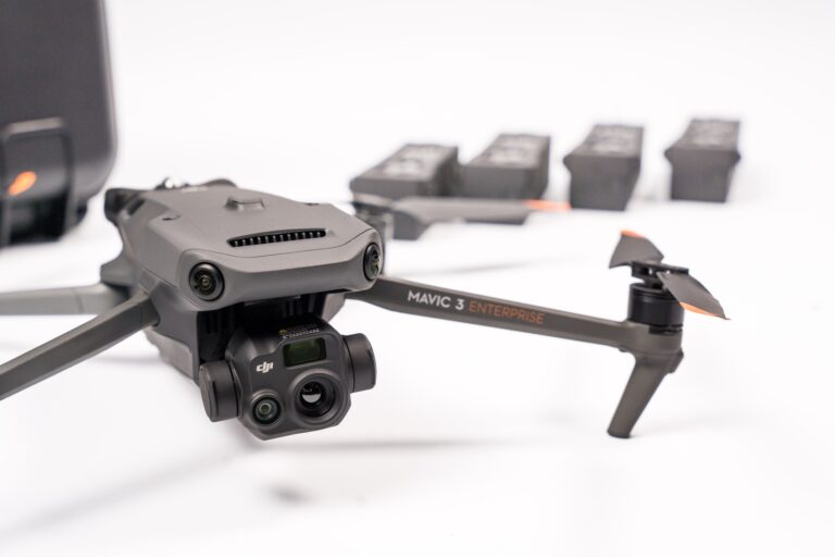 DJI Mavic 3 Thermal Wärmebilddrohne