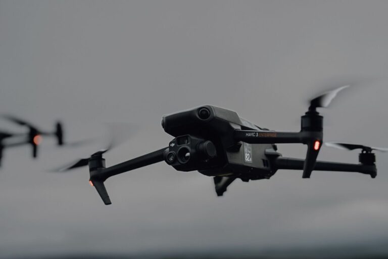 Mavic 3 Drohne im Flug
