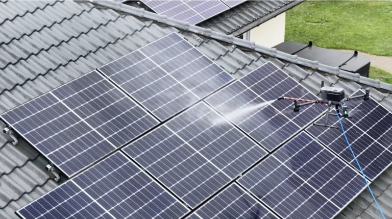 Reinigung PV Anlage mit M400